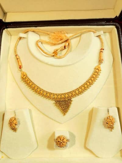 original 21k gold freash condition 1.4 Tola