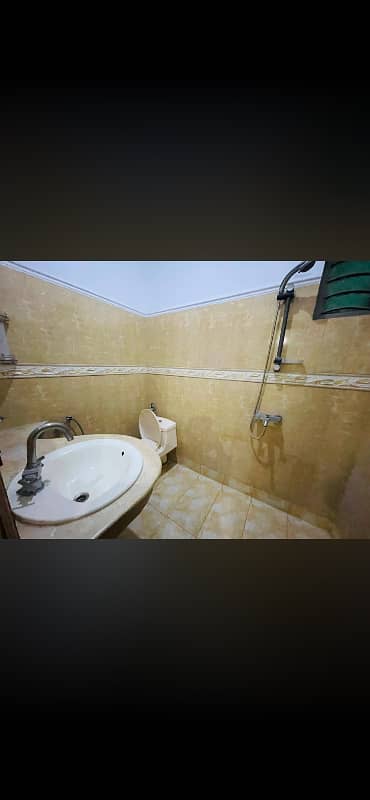 2Bed Attach Bath Portion for Rent