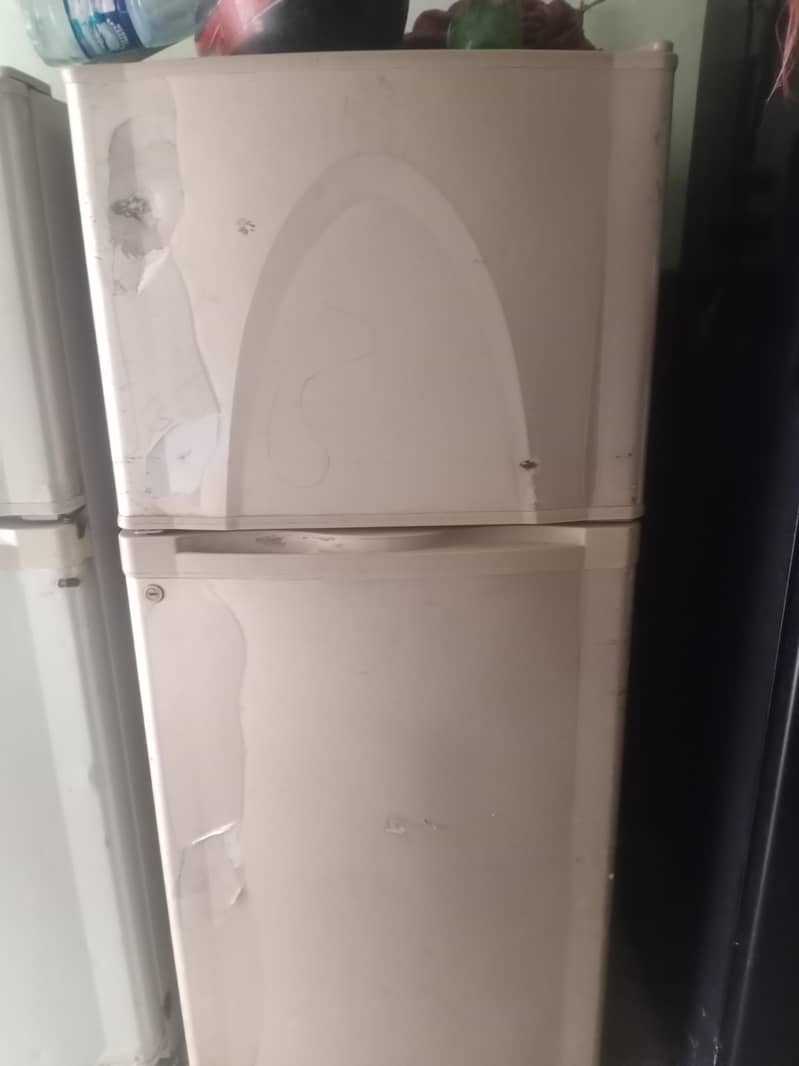 Dawlance Refrigerator 0