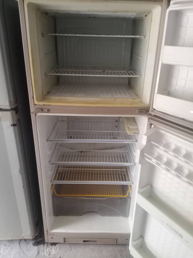 Dawlance Refrigerator 3