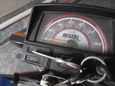 Honda Cd 70 24/25 Model 9/10 Condition 03004530112 Whats app only