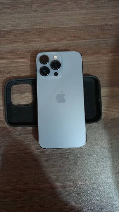 iPhone 13 pro Non Active 4months sim time available 126GB water pack