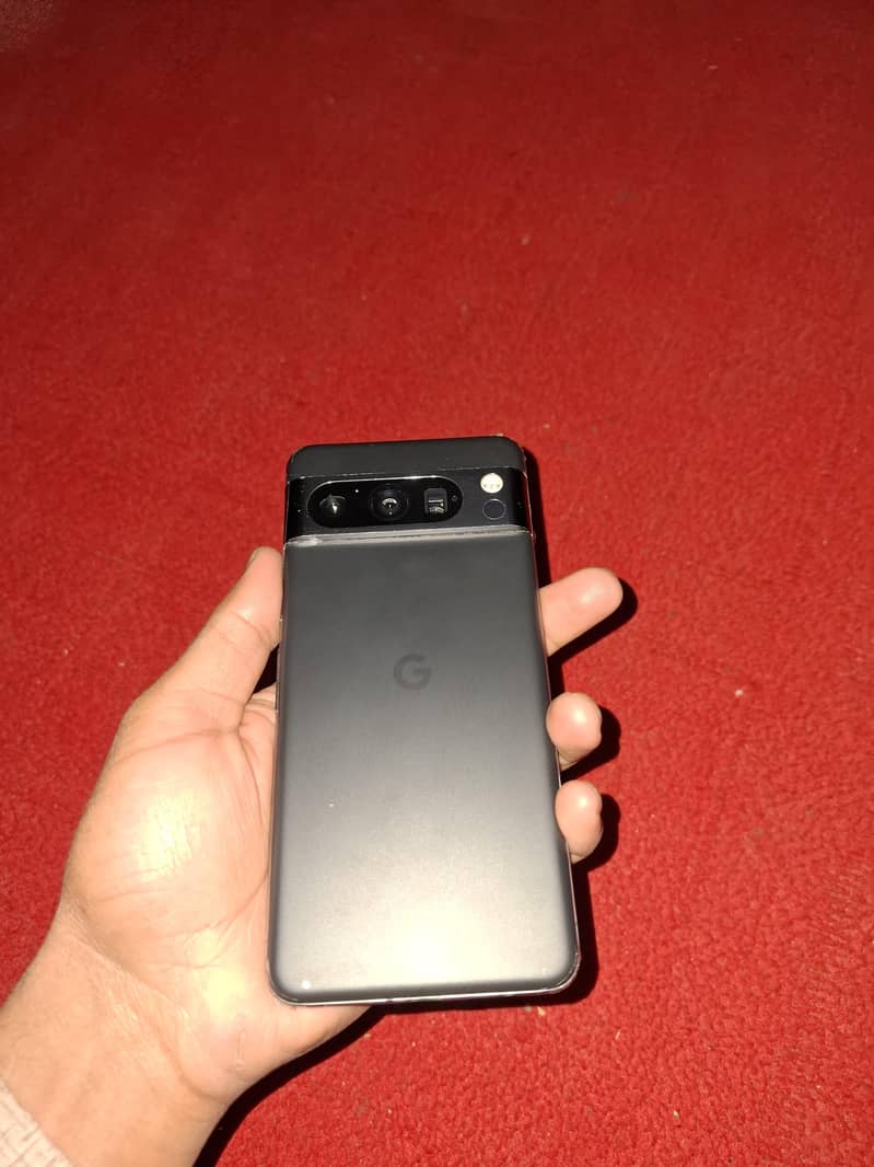 Google pixel 8 pro 2