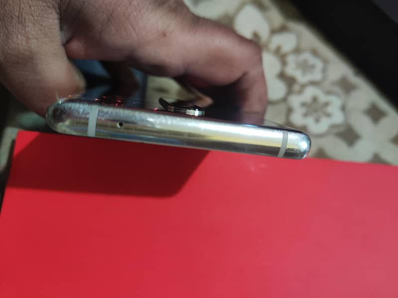 OnePlus 8 5g complete Box 3