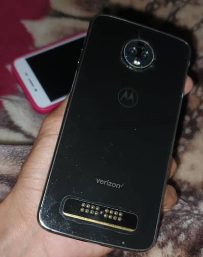 Motorola Z3