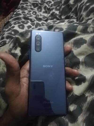 Sony Xperia 5