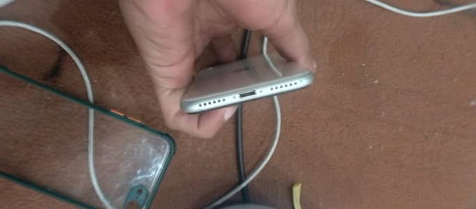 I phone ES pta approved contact 03284551045