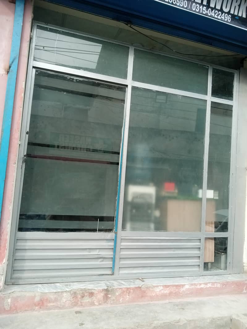 Shope front frame 1