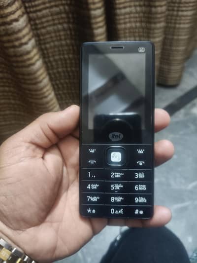 wifi and hot spot wala phone hai only what's app