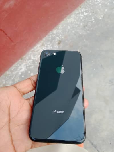 iPhone 8non Factory Unlocked