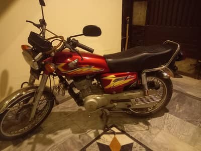 Honda 125 2021 model 2022 register in new condition
