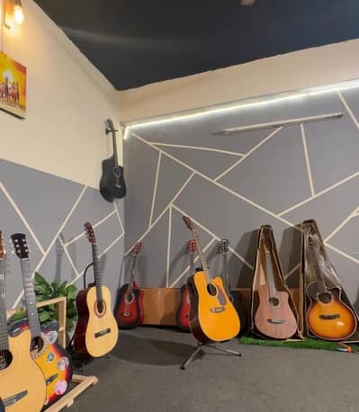 Guitars Era || professional and begginners guitar available