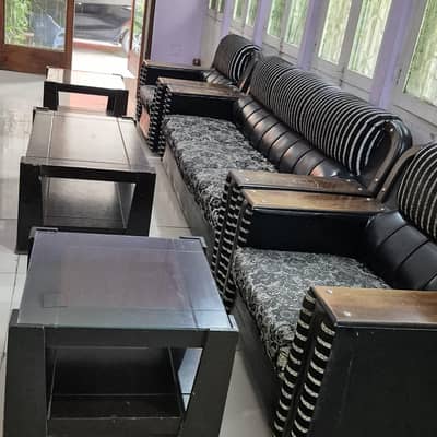 Sofa Set 5 seater good condition .