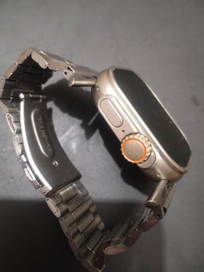 Without charger and strips