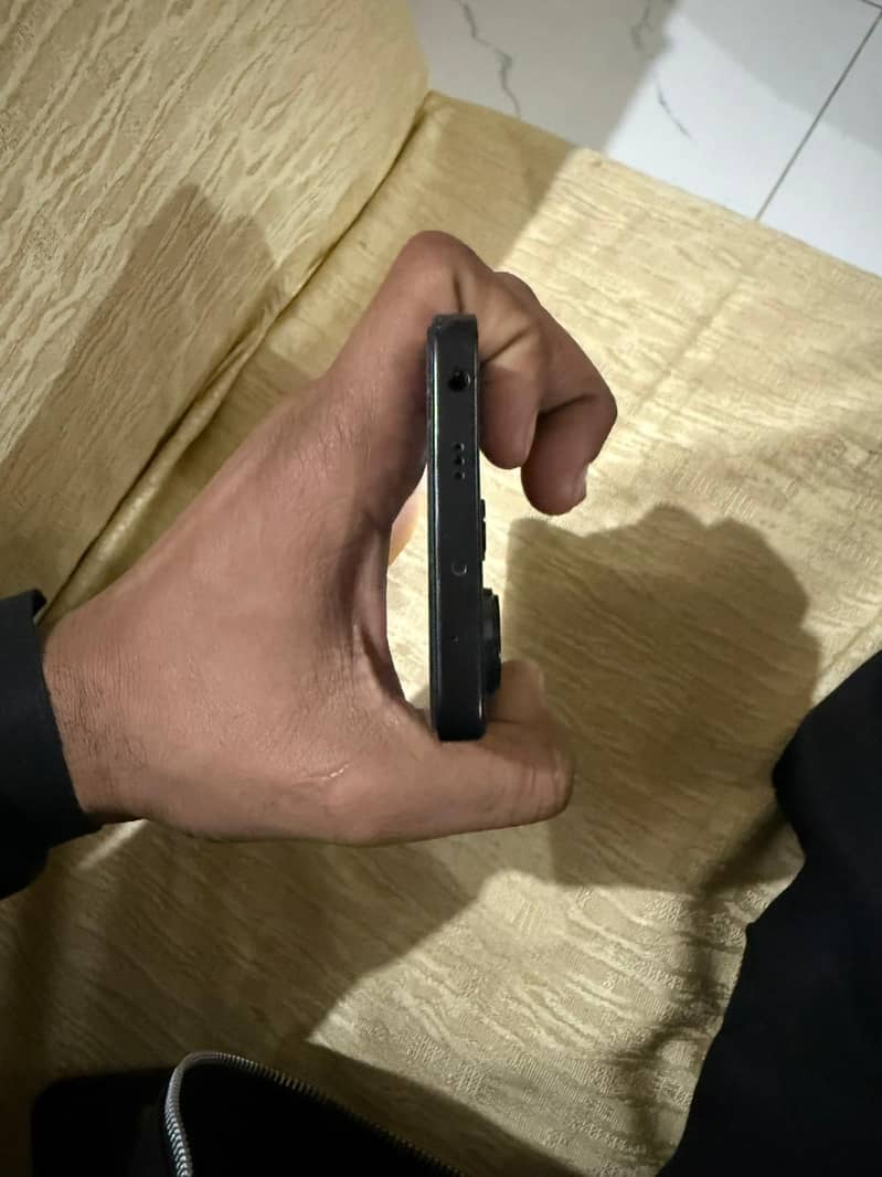 Redmi Note 13 4