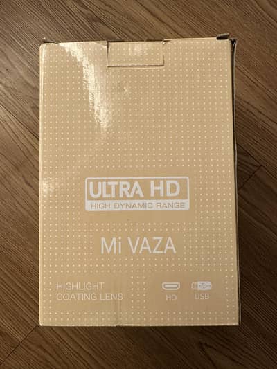 MINI ANDROID PROJECTOR