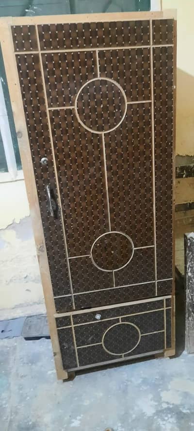 cupboards , LED , TV TRAULLY , CD PLAYER, BYCLE