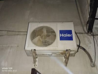 Haier Inverter AC 1.5 Ton – Neat & Clean