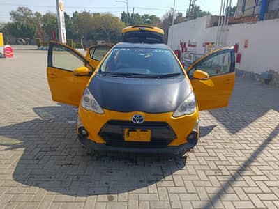 Toyota Aqua G soft leather full option 2014/18