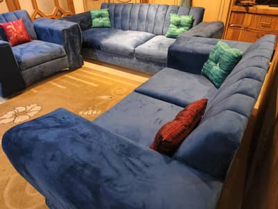 slightly used sofa set