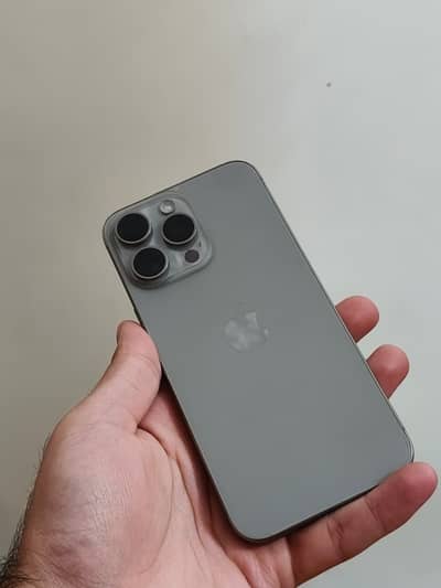 Iphone 15 Pro Max 256 GB Jv Health 84% With Box 10/10 Condition