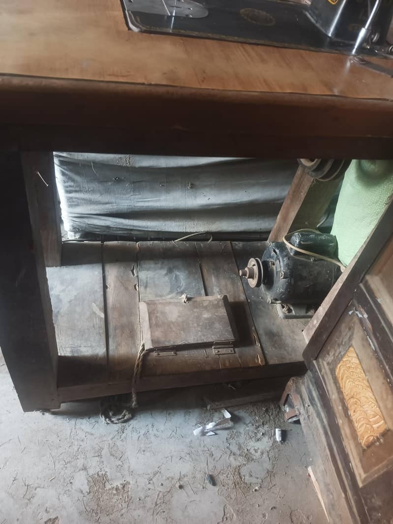 Embroidery machine 0