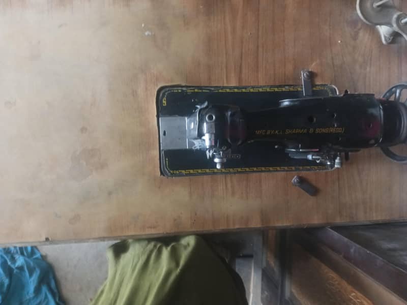 Embroidery machine 9