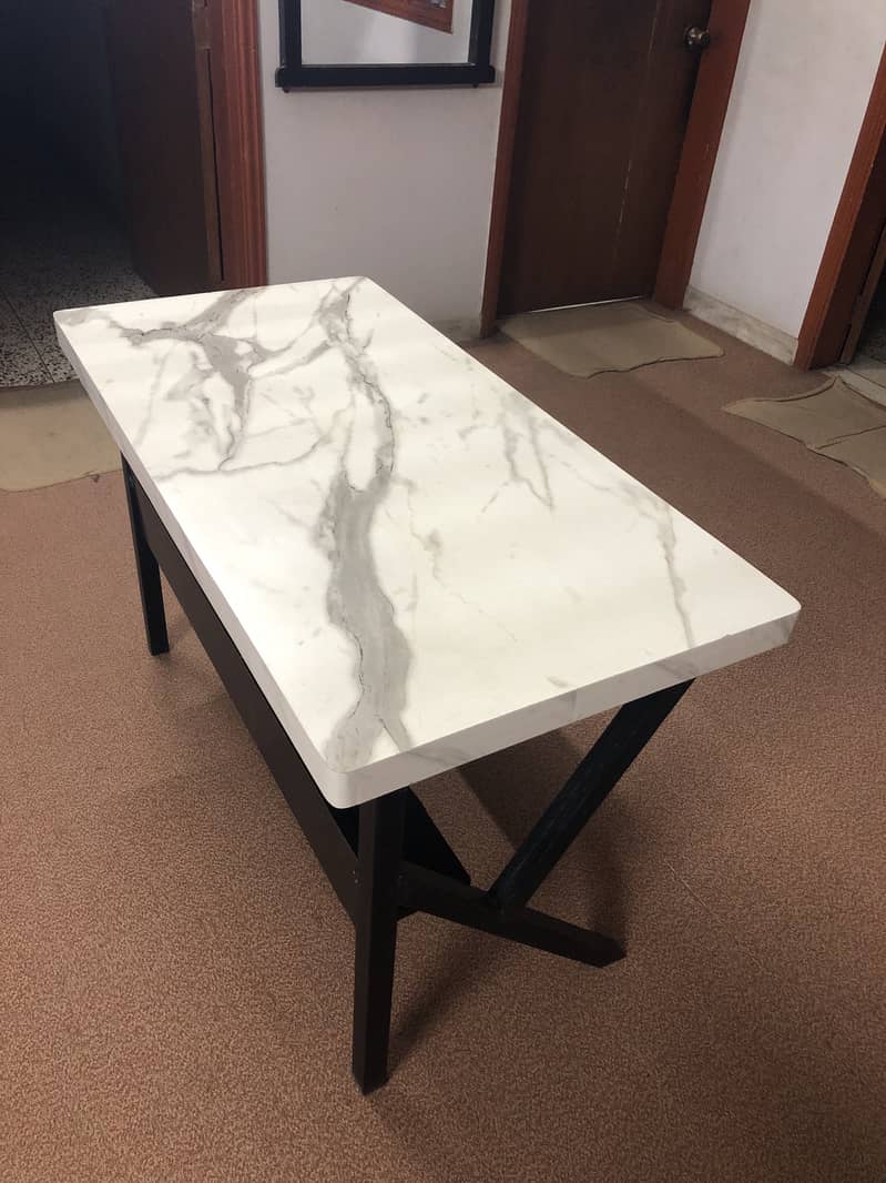 Computer table 2f by 4f white 1