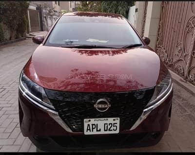 Nissan note E power X four