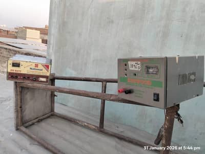 12 Volt Battery Charger & Steplizer