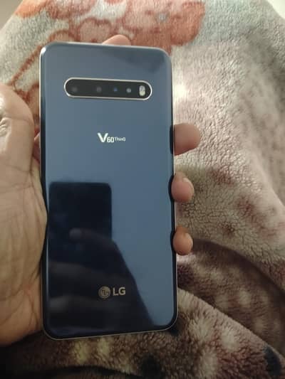 lg v60