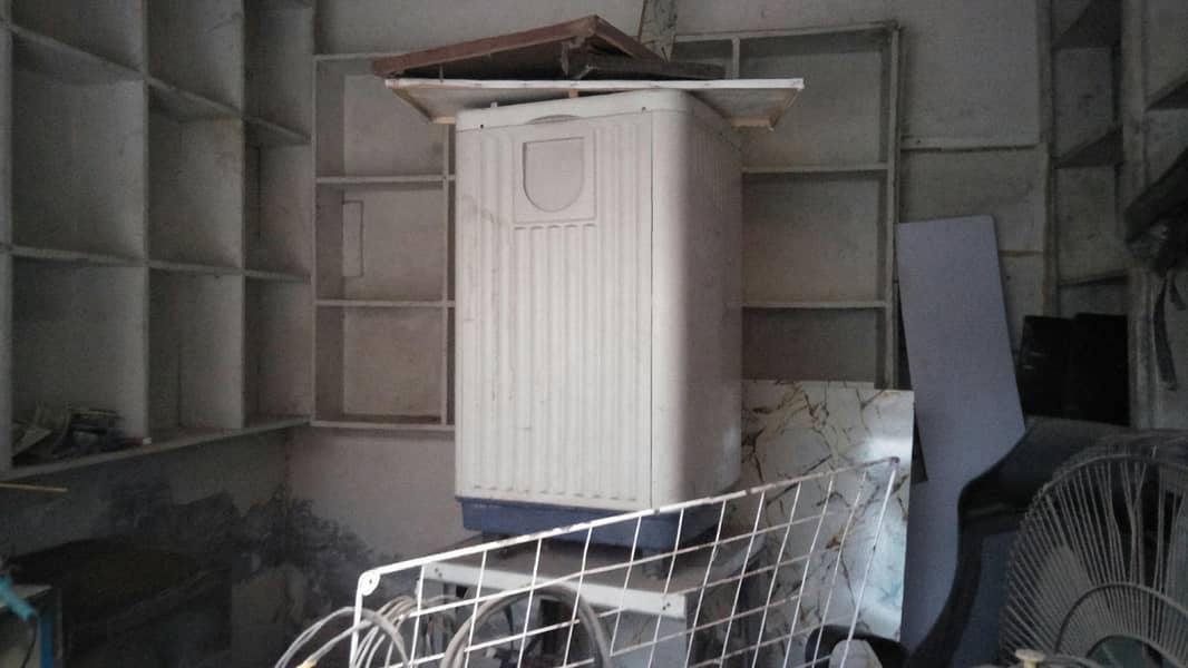 تین عدد ریکس 2