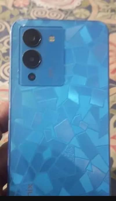Infinix Note 12vip in awesome scratch less full box 10/10 condition