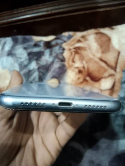 iPhone 11 128 gb pta approve