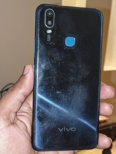 VIVO Y11