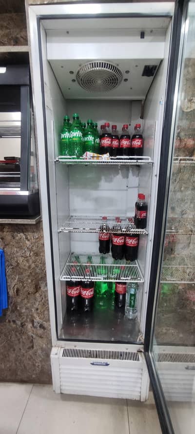 Commercial Glass Door Fridge (Varioline Intercool) – Shop/Restaurant