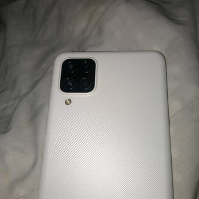 Samsung A12 )/set all ok ha koi masla nai ha only set ha