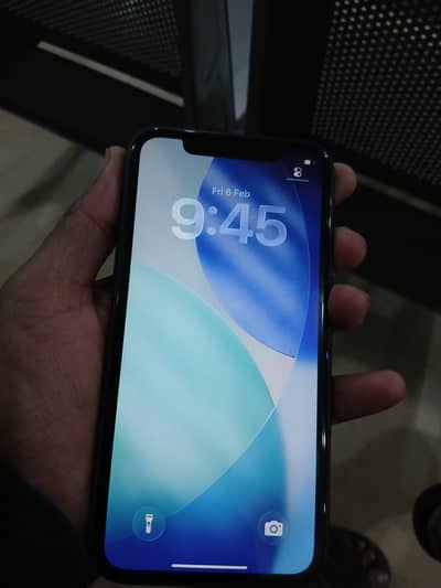 Urgent sale Iphone 11 64 Gb FU BH 85%