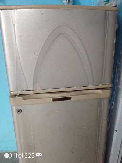 Dawlance refrigerator