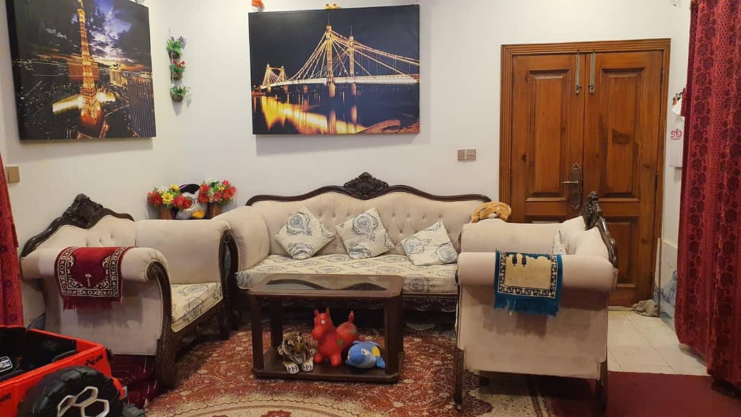 sofa set available 1