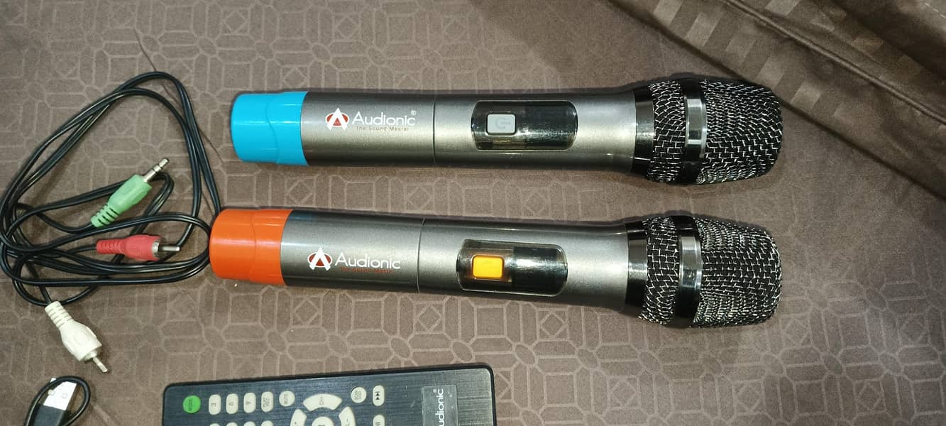 Audionic wireless new Mics 4