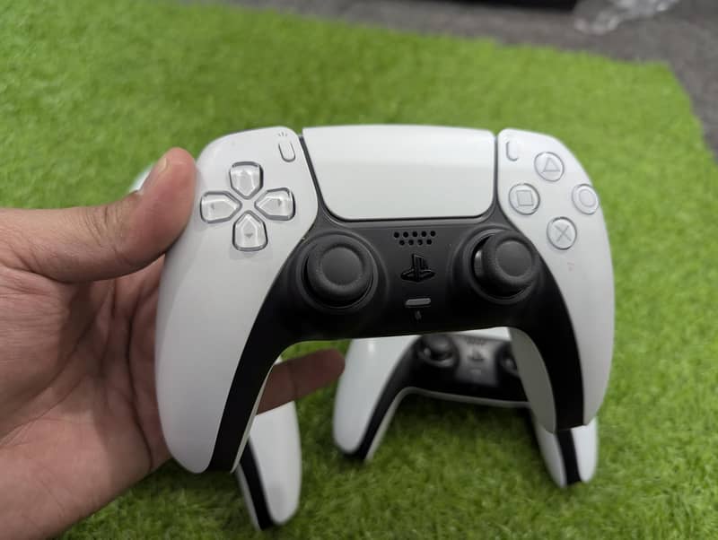 Ps5 original controllers 2
