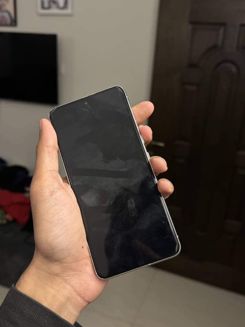 Google pixel 8 pro 6