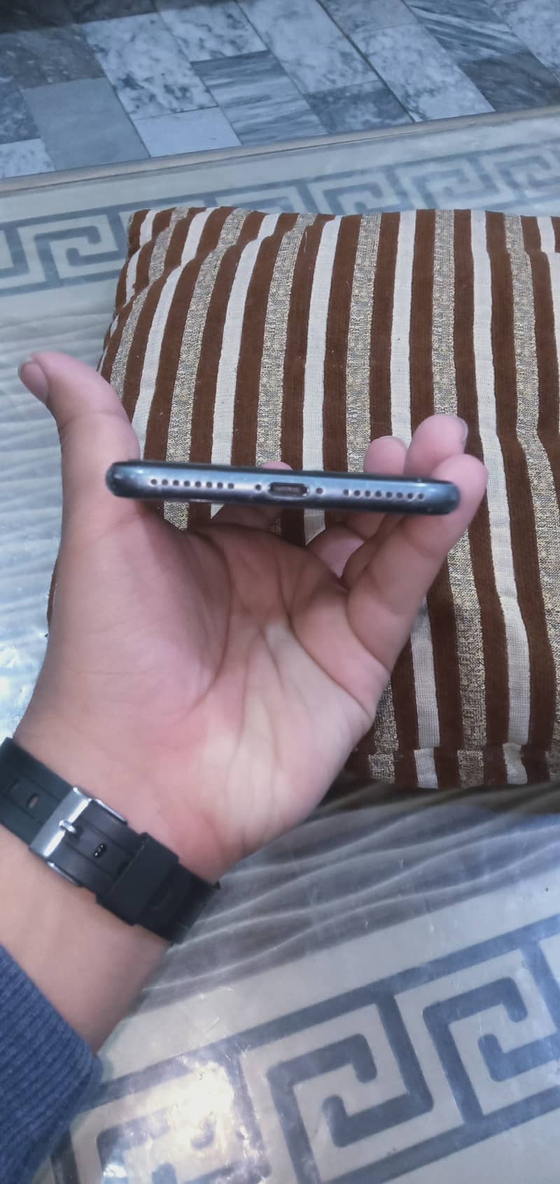 iPhone 8 Plus ( Bypass) 3