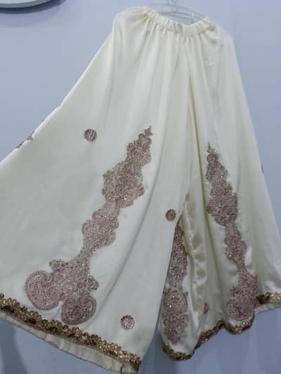  Elegant Ready-to-Wear Suit with Heavy Patch Work