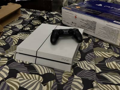 Ps4 with controller