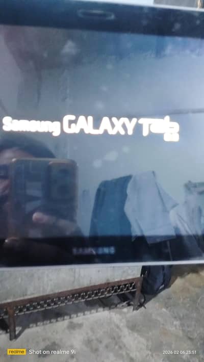 Samsung Galaxy tab gt p7300