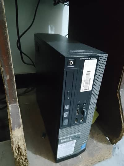 Intel i-5 4th Gen, 4gb Ram, 128gb Ssd