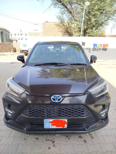 toyota raiz hybrid  2022