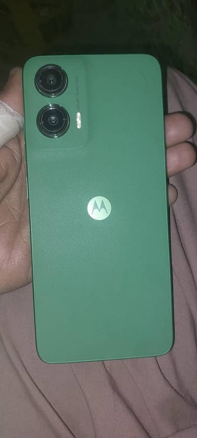 Moto G35 5g sim working 1 month
